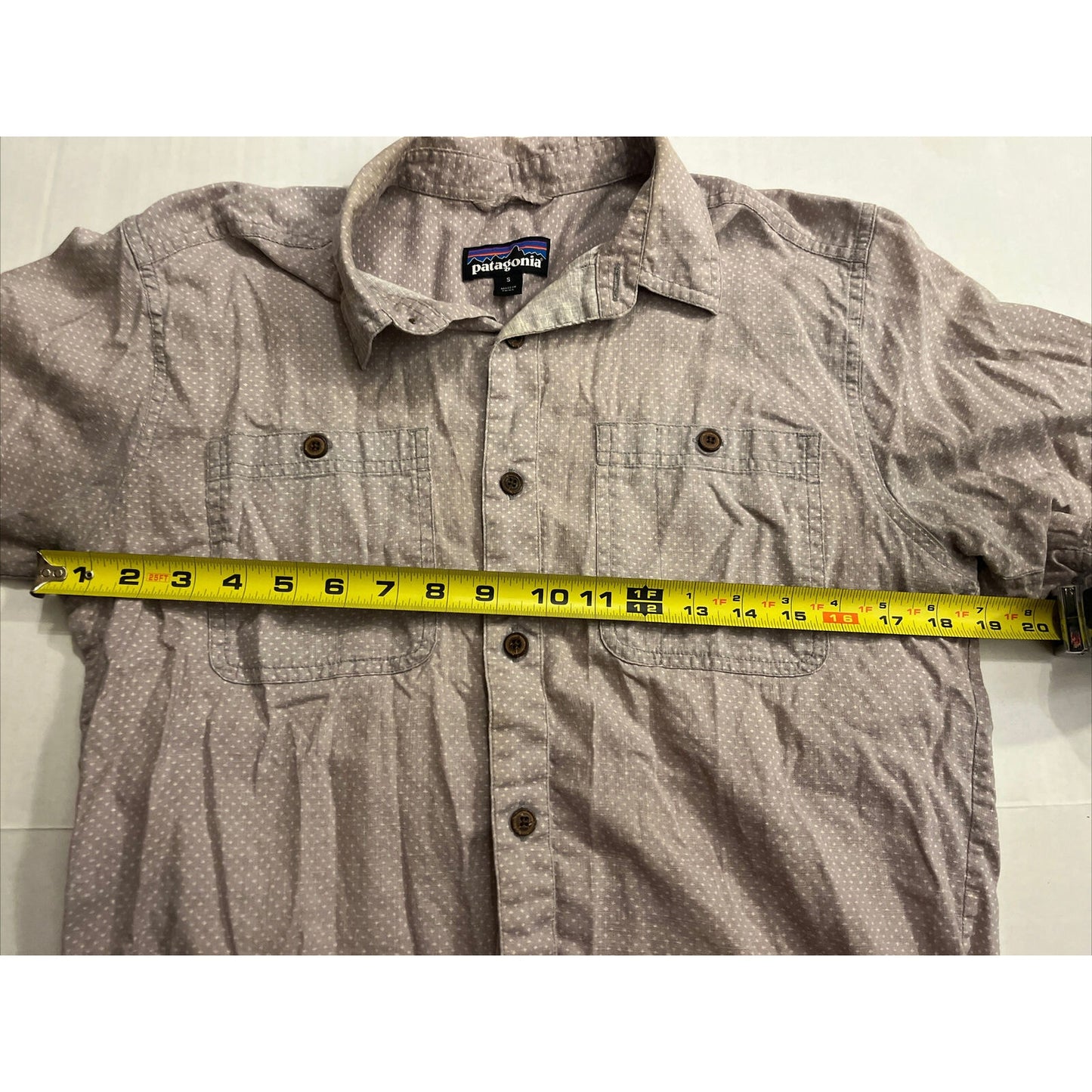 Patagonia Button Up Shirt Adult Small Gray Short Sleeve Mens