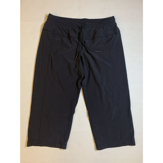 Lululemon Women Black Flowy Capris Pants Size 8 - EUC