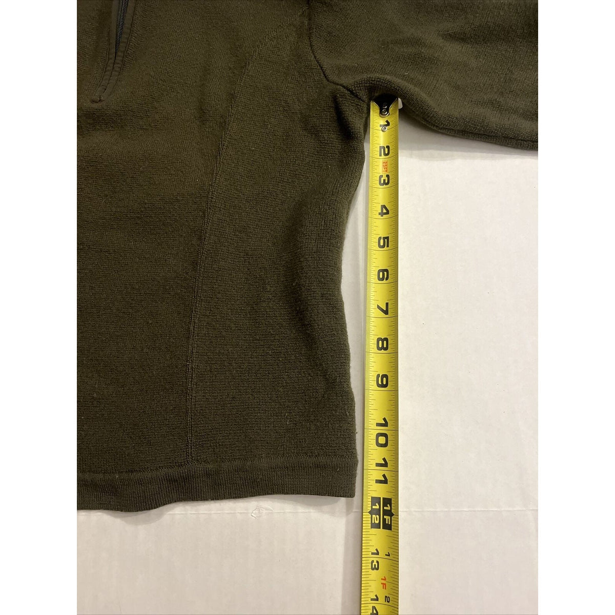 Patagonia Men's 1/4 Zip Up Sweater Long Sleeves High Neck Green Size Medium EUC