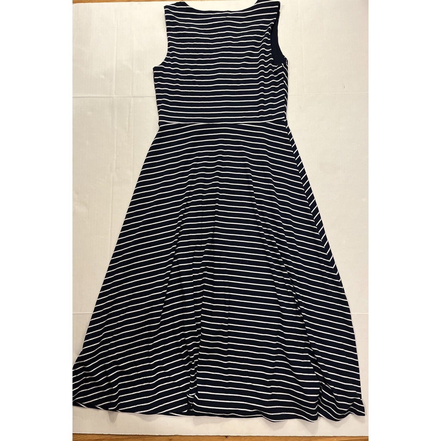 Rachel Zoe Midi Dress Navy Blue Chevron Striped V Neck Pockets Fit Flare M - NWT