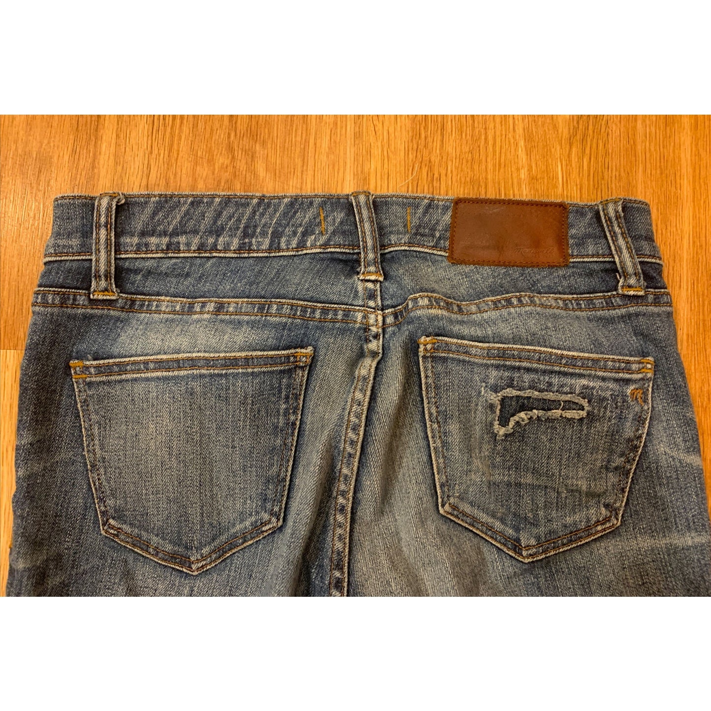 Madewell Size 26 Skinny Skinny Blue Jeans Patched Distressed Denim 26 - EUC